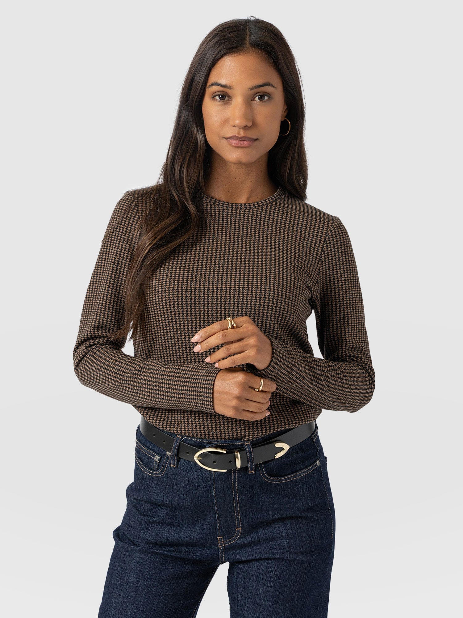 Glen Crew Neck Tee Long Sleeve - Brown Mini Houndstooth - Women's T-shirts | Saint + Sofia® USA